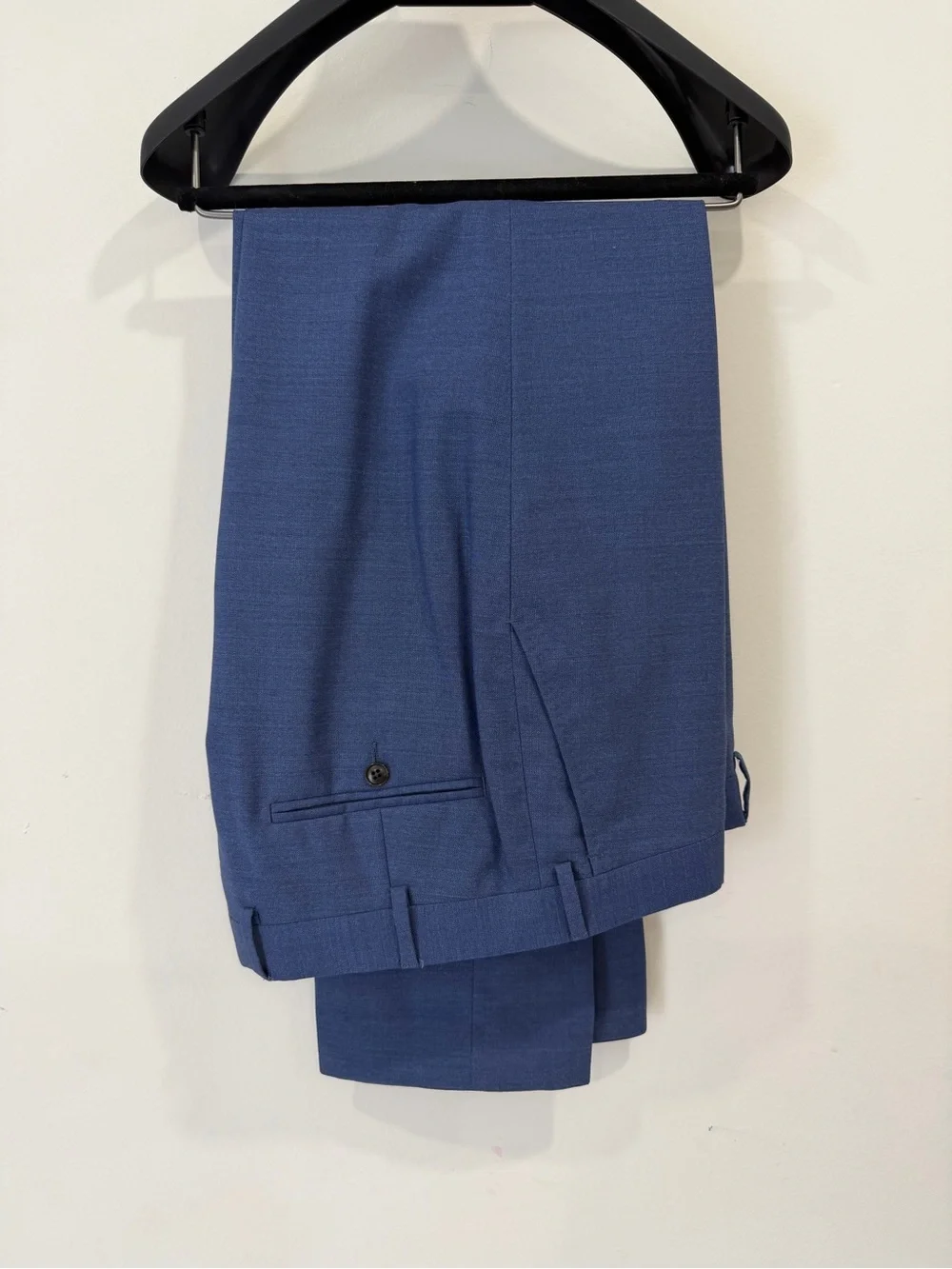 Suitsupply La Spalla Mid Blue Two-Button suit 38R